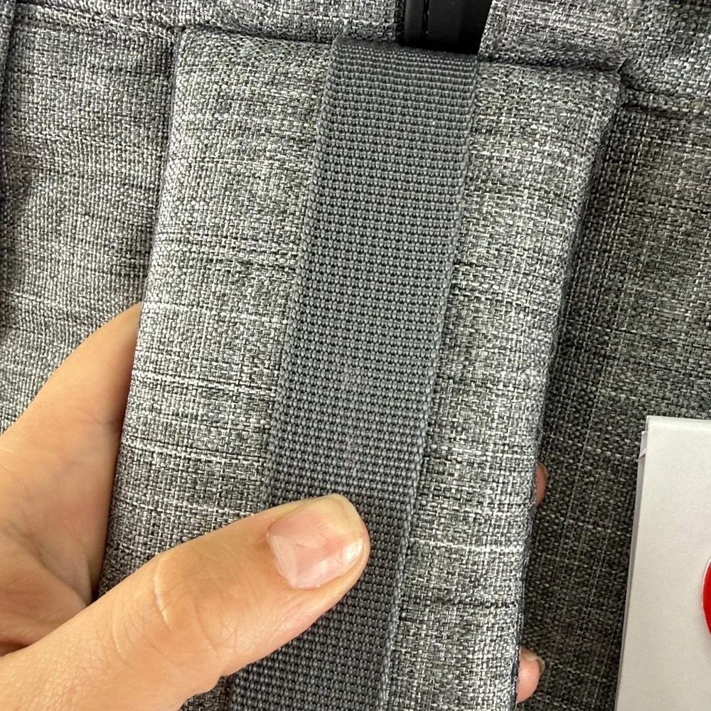 NWT Herschel Supply Company Retreat Raven Crosshatch Gray Backpack Laptop Bag